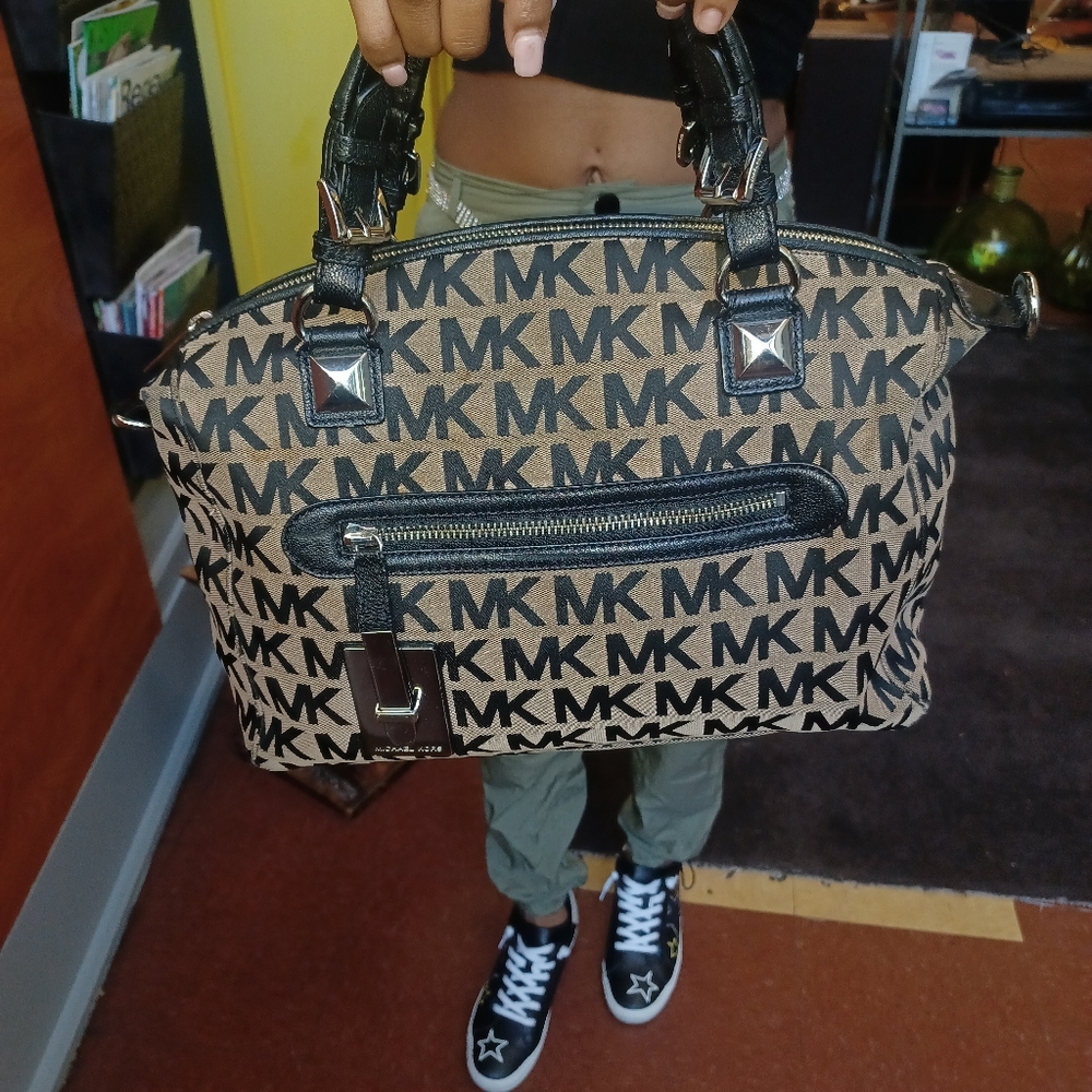 Purse